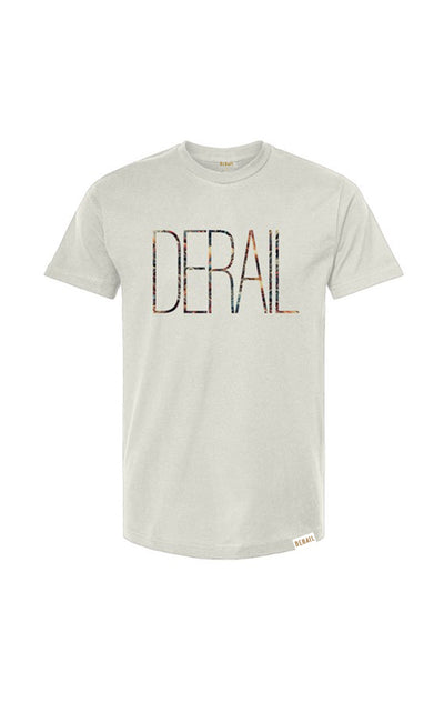 DERAIL Graphic Tee – Modern Typography Design